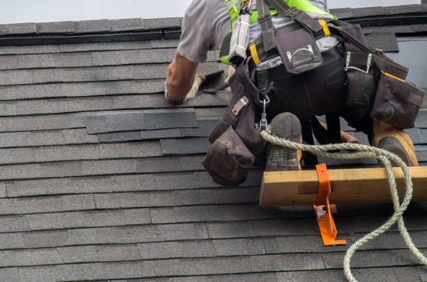 Best Flat Roof Repair Services  in Loretto, PA